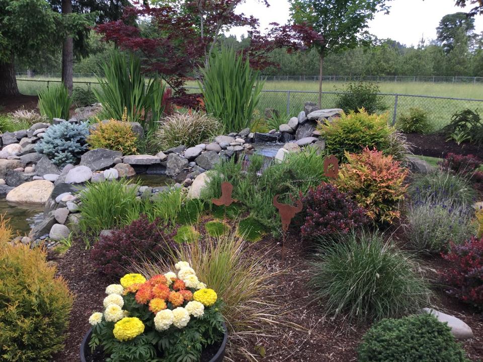 Year-round colorful plantings